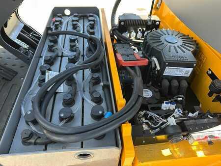 3-wiel elektrische heftrucks 2022  Jungheinrich EFG 110k - 500DZ (9)