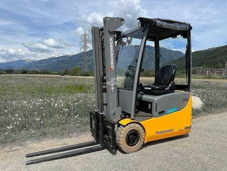 El Truck - 3-hjul 2022  Jungheinrich EFG 113 - 310ZZ (1)