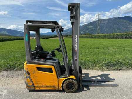 Elektromos 3 kerekű 2017  Jungheinrich EFG 213 - 600DZ (5)