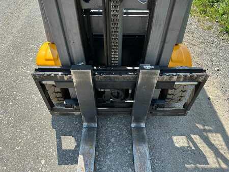 Elektromos 3 kerekű 2017  Jungheinrich EFG 213 - 600DZ (6)