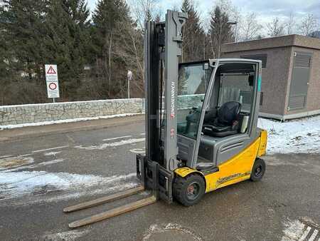 El truck - 4 hjulet 2020  Jungheinrich EFG 318 - 400ZT (1)