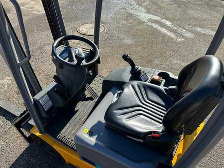 Carrelli elettrici 3 ruote 2020  Jungheinrich EFG 110k - 360ZT (7)