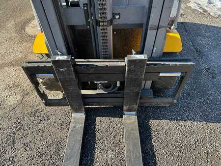 Carrelli elettrici 3 ruote 2019  Jungheinrich EFG 110k - 360ZZ (6)