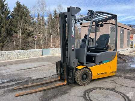 Elektromos 3 kerekű 2019  Jungheinrich EFG 113 - 435DZ (1)