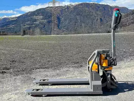 Elektrische palletwagens 2021  Jungheinrich AME 13 (5)