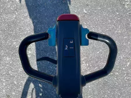 Elektrische palletwagens 2021  Jungheinrich AME 13 (6)