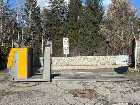 Beállós targonca 2018  Jungheinrich ECE 225 - 2400mm (2)