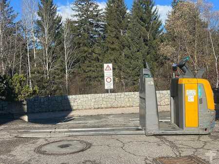 Beállós targonca 2018  Jungheinrich ECE 225 - 2400mm (5)