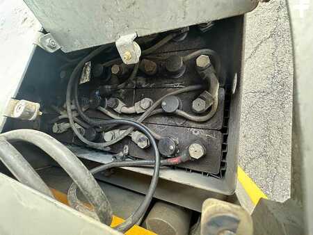 Transpalettes à conducteur porté 2018  Jungheinrich ESE 120 (8)