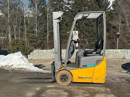 El truck - 3 hjulet 2019  Jungheinrich EFG 110k - 330ZT (2)
