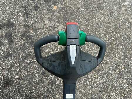 Gerbeurs 2011  Jungheinrich EJC 230 - 250ZT (6)