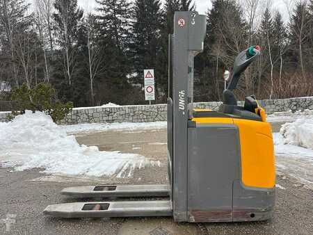 Tukipyörätrukki 2016  Jungheinrich ERC 212 - 250ZT (5)