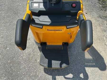 Gerbeurs à conducteur porté debout 2022  Jungheinrich ERC 214 - 469DZ (6)