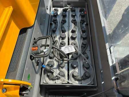 Gerbeurs à conducteur porté debout 2022  Jungheinrich ERC 214 - 469DZ (9)