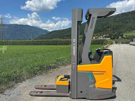 Gerbeurs à conducteur porté debout 2020  Jungheinrich ERC 216zi - 525DZ (2)