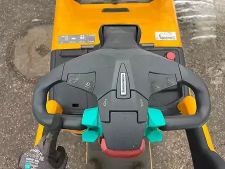 Gerbeurs à conducteur porté debout 2016  Jungheinrich ERD 120 - 166ZT (7)