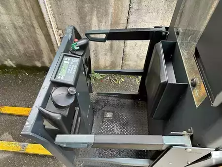 Függőleges komissiózó 2014  Jungheinrich EKS 210 - 350ZT (6)