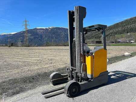 Carretilla retráctil 2018  Jungheinrich ETV C20 - 680DZ (1)