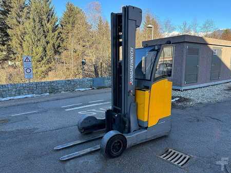 Carretilla retráctil 2020  Jungheinrich ETV C20 - 680DZ (1)