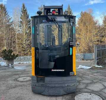 Carretilla retráctil 2020  Jungheinrich ETV C20 - 680DZ (3)