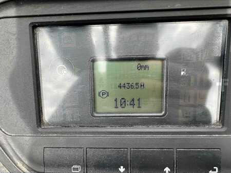 Skjutstativtruck 2019  Linde R12B-01 - 446DZ (8)