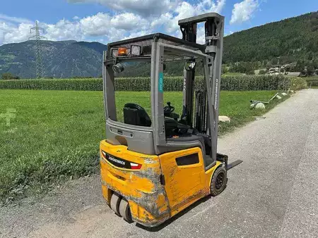 Elektro tříkolové VZV 2017  Jungheinrich EFG 213 - 600DZ (4)