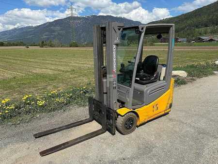 Eléctrica de 3 ruedas 2018  Jungheinrich EFG 215 - 440DZ (1)