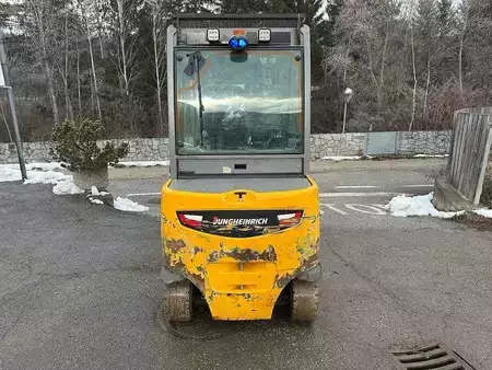 Elektromos 4 kerekű 2019  Jungheinrich EFG S30s - 500DZ (3)