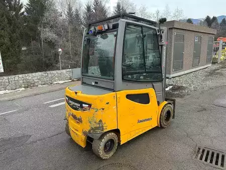 Elektromos 4 kerekű 2019  Jungheinrich EFG S30s - 500DZ (4)