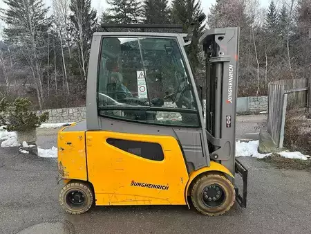 Elektromos 4 kerekű 2019  Jungheinrich EFG S30s - 500DZ (5)