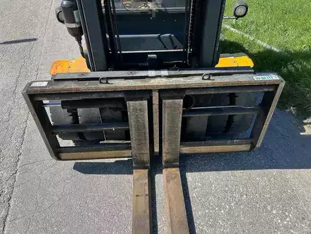 Carrelli elettrici 4 ruote 2018  Carer R60H2 - 4000mm (6)