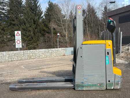 Hochhubwagen 2020  Jungheinrich EJD 222 - 210ZT (5)