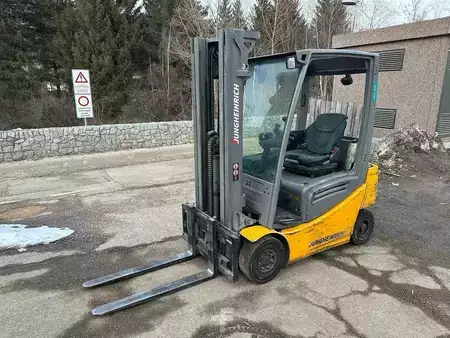 Elektrisk- 4 hjul 2019  Jungheinrich EFG 316k - 464DZ (1)