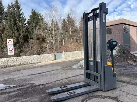 Ledestabler 2017  Jungheinrich EJC M10 - 330ZT (4)