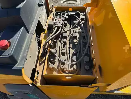 Apilador conductor incorporado 2024  Jungheinrich ERE 120 (9)