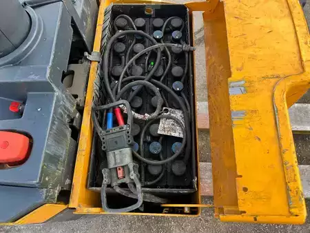 Stacker stå på 2011  Jungheinrich ERE 225 (9)