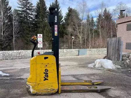 Ruční vysokozdvižný vozík 2003  Yale MS12 - 2800mm (2)