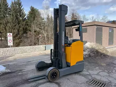 Chariots à mât rétractable 2019  Jungheinrich ETV C16 - 710DZ (1)