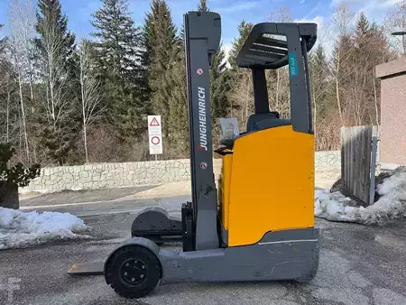 Chariots à mât rétractable 2018  Jungheinrich ETV C16 - 590DZ (2)