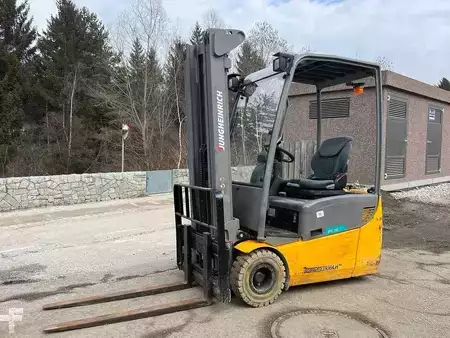 El Truck - 3-hjul 2021  Jungheinrich EFG 115 - 500DZ (1)
