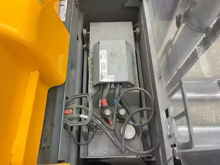 Stoccatori uomo a piedi 2020  Jungheinrich ERC 212 - 320ZT (9)