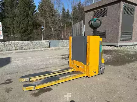 Lavansiirtovaunu 2017  Jungheinrich EJE C20 (4)