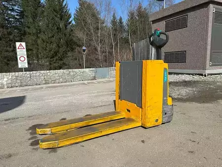 Lavansiirtovaunu 2017  Jungheinrich EJE C20 (4)