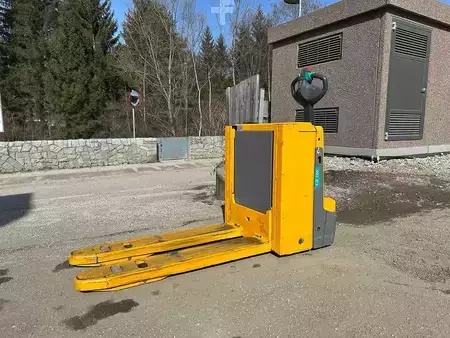 Lavansiirtovaunu 2020  Jungheinrich EJE C20 (4)