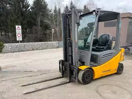 Elektro 4 Rad 2021  Jungheinrich EFG 316 - 290ZZ (1)