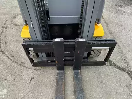 Chariots électriques à 3 roues 2019  Jungheinrich EFG 113 - 310ZT (6)