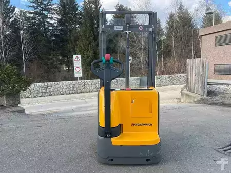 Stapelaars 2018  Jungheinrich EJC 110 - 290ZT (3)