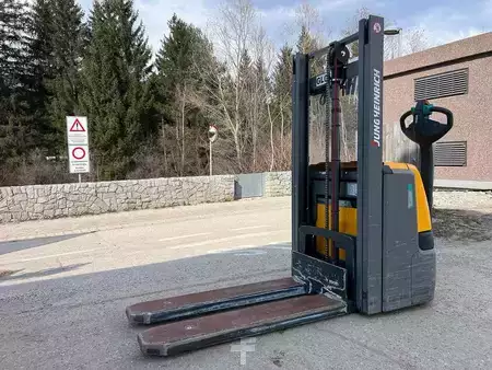 Stapelaars 2018  Jungheinrich EJC 110 - 250ZT (4)