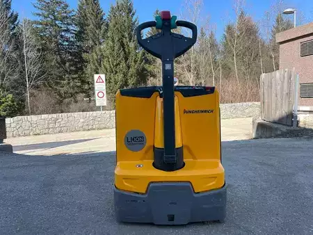 Elektromos emelőkocsik 2024  Jungheinrich EJE 114 (3)