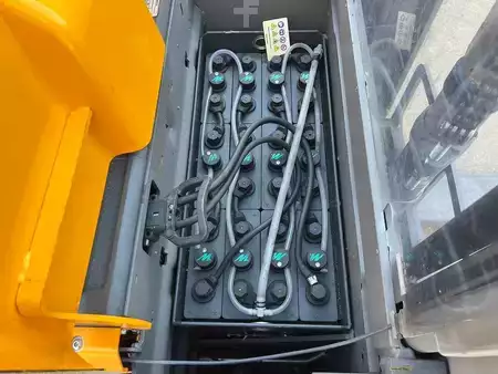 Stapelaars met staplatform 2020  Jungheinrich ERC 214 - 430DZ (9)